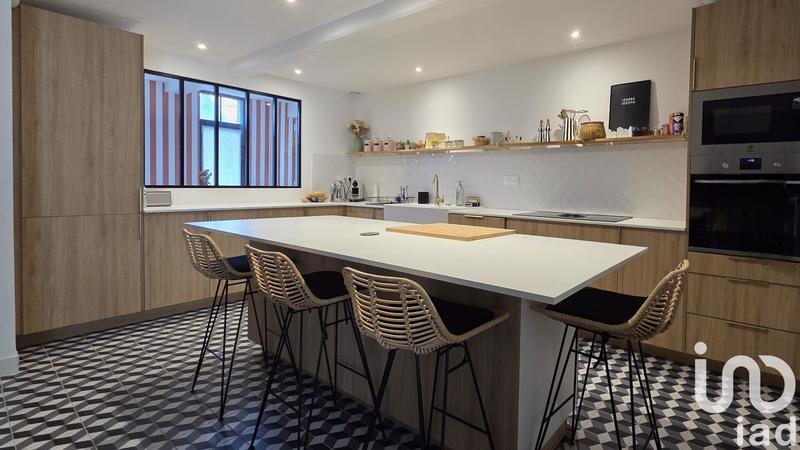 Maison - 153 m² - 6 pièces