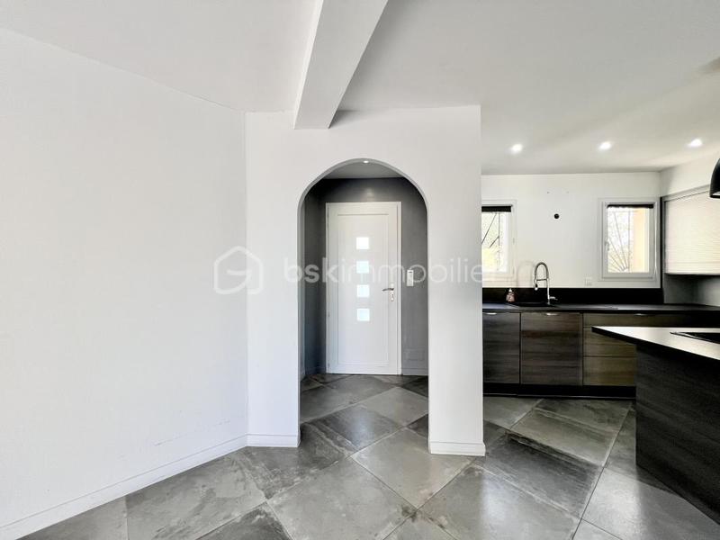 Villa - 120 m² - 4 pièces