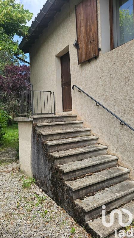 Maison - 290 m² - 12 pièces