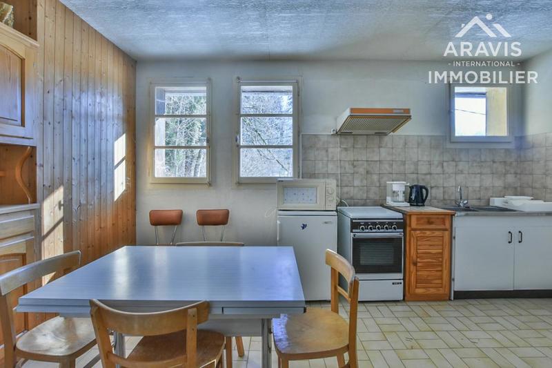 Maison - 398 m² - 13 pièces