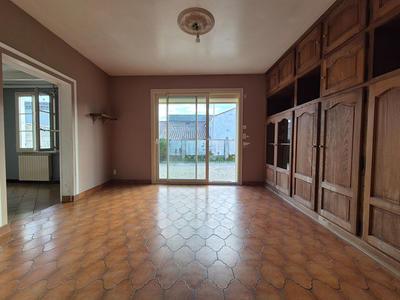 Maison - 125 m² - 7 pièces