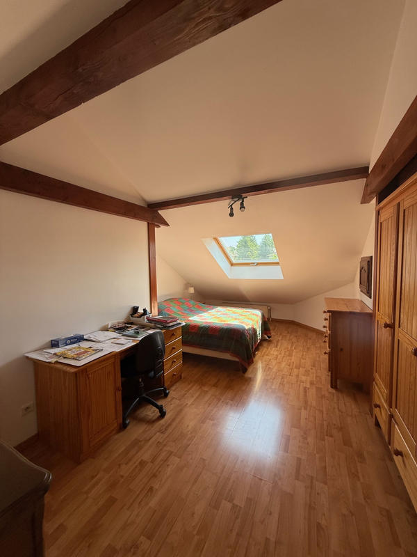 Maison - 246 m² - 10 pièces