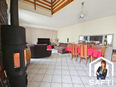 Maison - 134 m² - 5 pièces