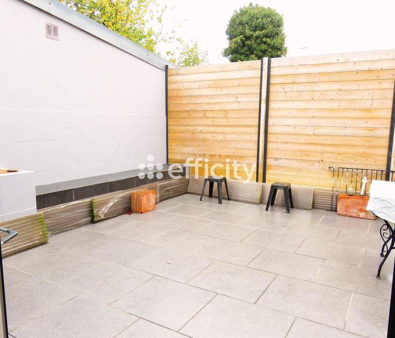 Maison ancienne - 207 m² - 6 pièces