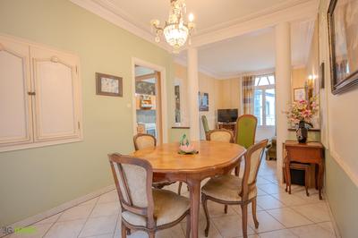 Maison de maîtres - 100 m² - 6 pièces