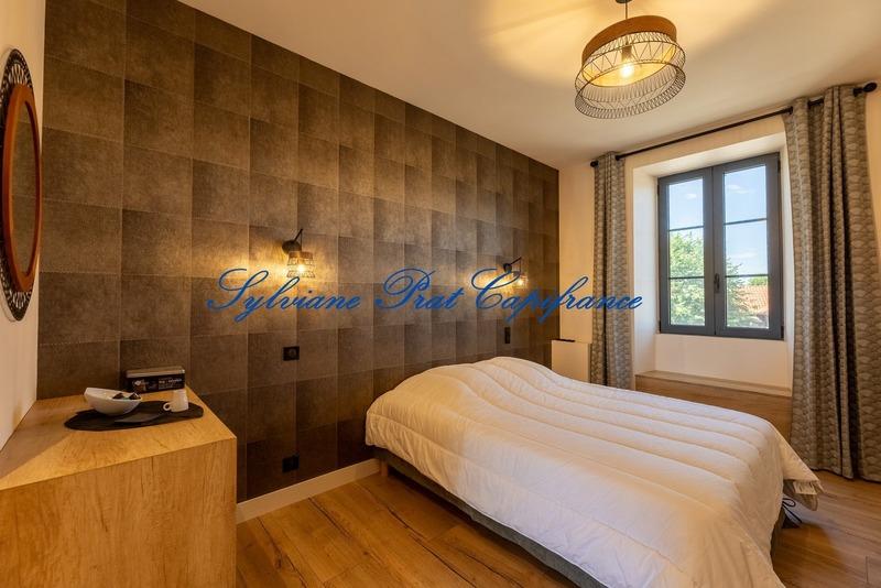 Local commercial - 493 m² - 12 pièces