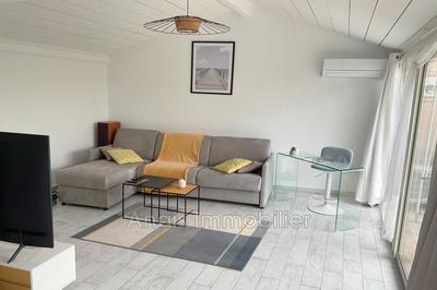 Mazet - 50 m² - 2 pièces