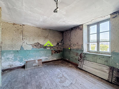 Maison - 105 m² - 3 pièces