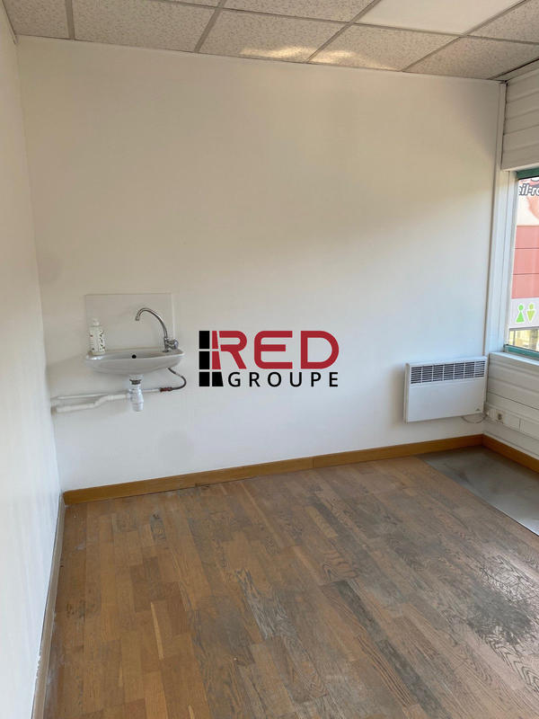 Local d'activités - 199 m²