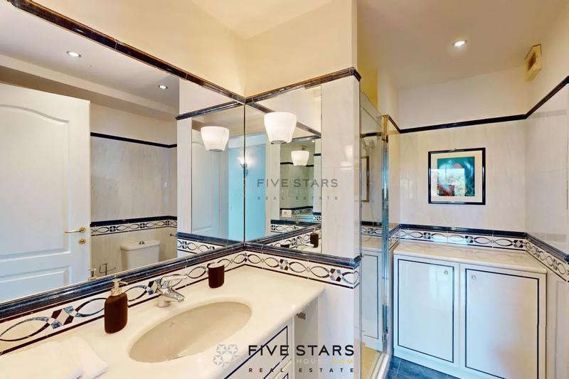 Appartement - 89 m² - 3 pièces