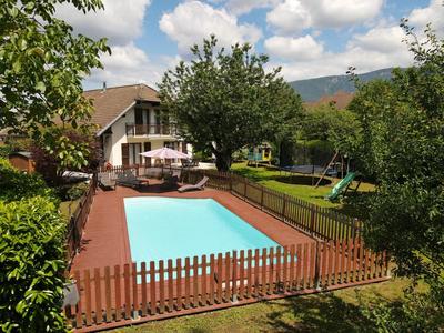 Maison - 181 m² - 8 pièces