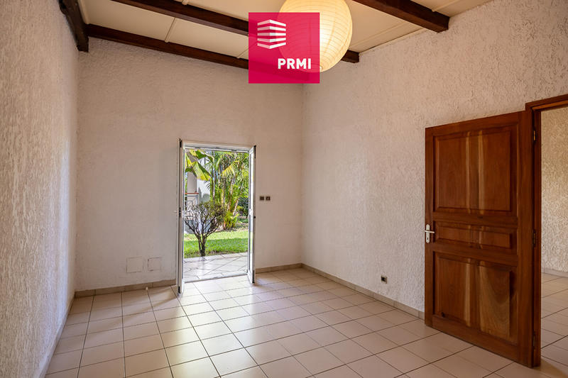 Maison - 245 m² - 7 pièces
