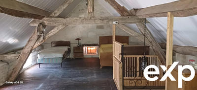 Maison traditionnelle - 179 m² - 7 pièces