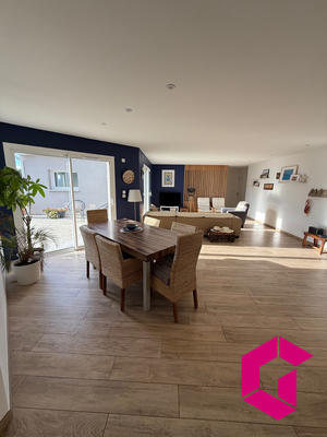 Villa - 152 m² - 5 pièces