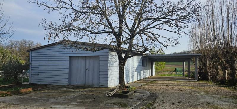 Maison - 410 m² - 11 pièces