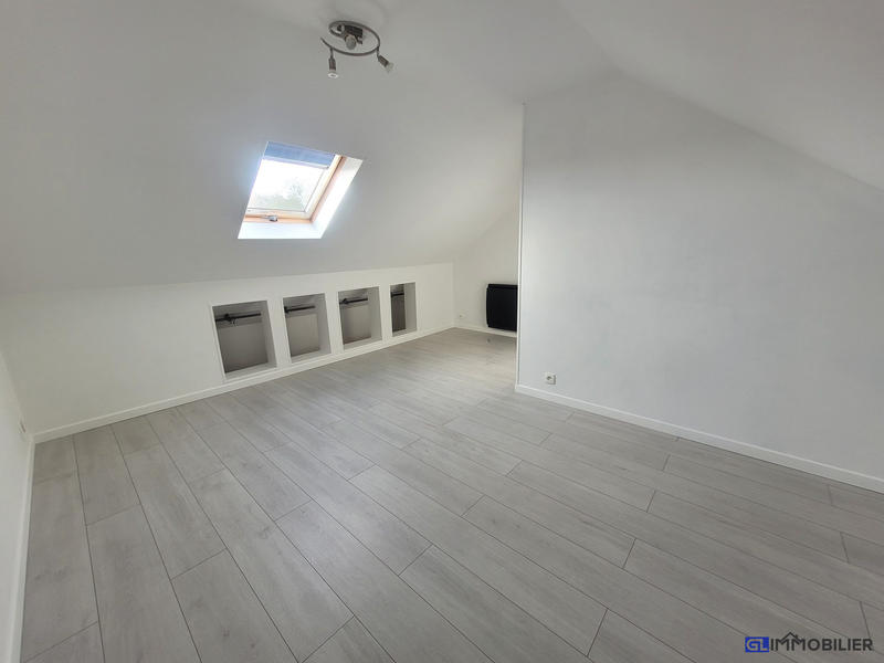 Maison - 128 m² - 7 pièces
