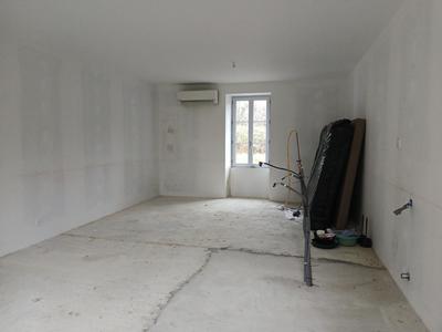 Maison en pierre - 69 m² - 3 pièces