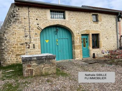 Maison - 88 m² - 4 pièces