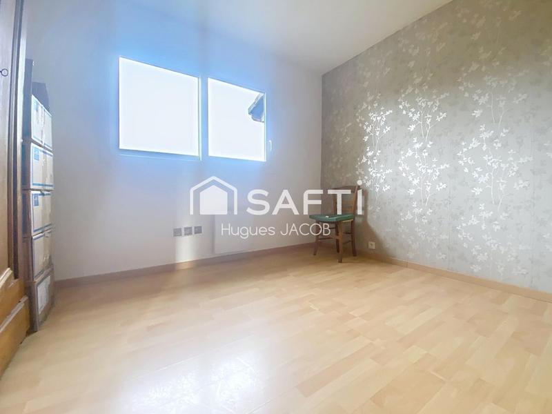 Maison - 90 m² - 4 pièces