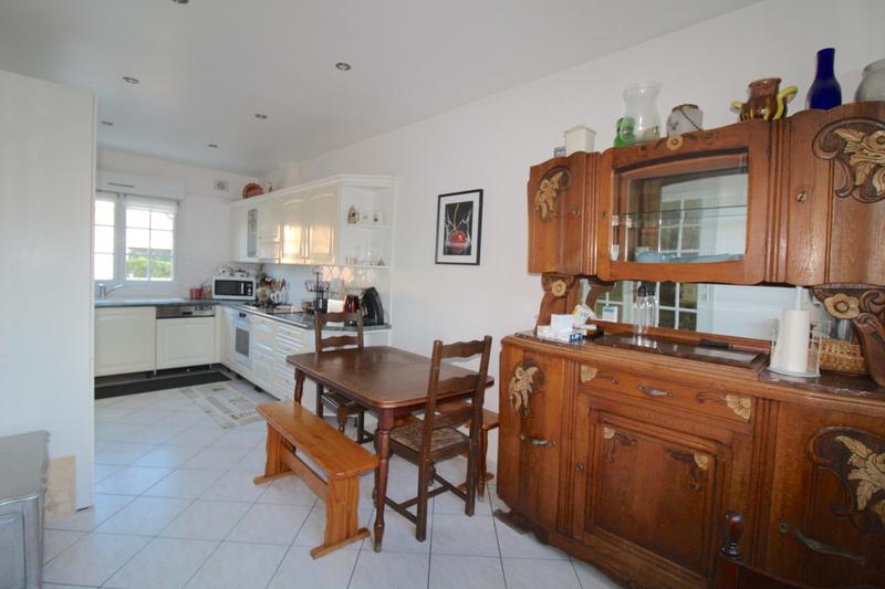 Maison traditionnelle - 100 m² - 6 pièces