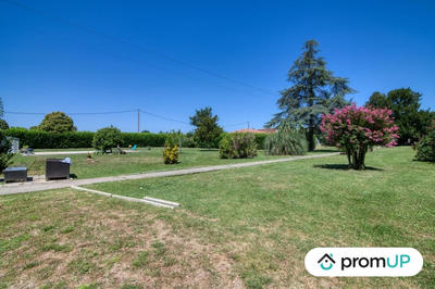 Maison - 200 m² - 7 pièces