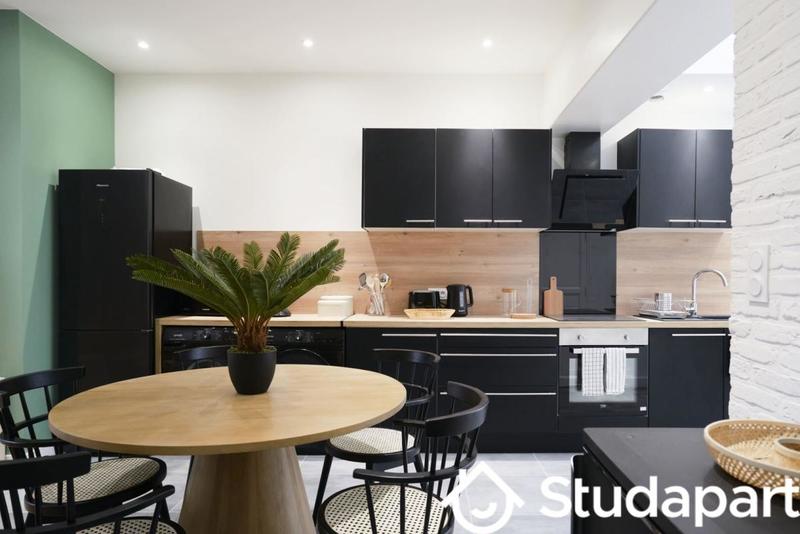 Chambre - 11 m² - 1 pièce