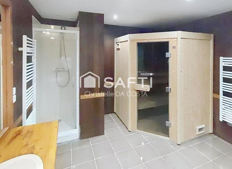 Appartement - 163 m² - 5 pièces