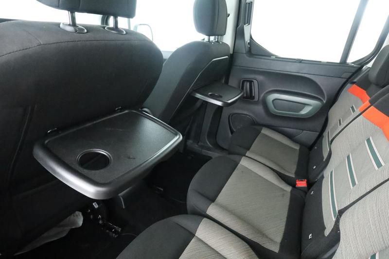 Citroën Berlingo Multispace Taille m 1.5 Blue-HDi Shine Eat8 131 ch