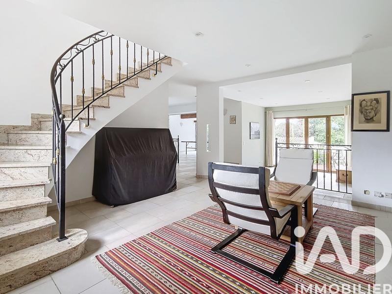 Bastide - 431 m² - 13 pièces