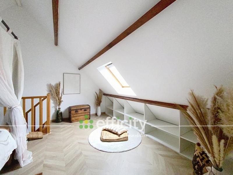 Pavillon - 184 m² - 8 pièces