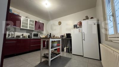 Maison de village - 160 m² - 7 pièces