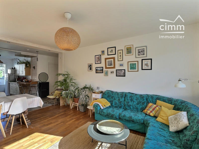 Appartement - 70 m² - 3 pièces