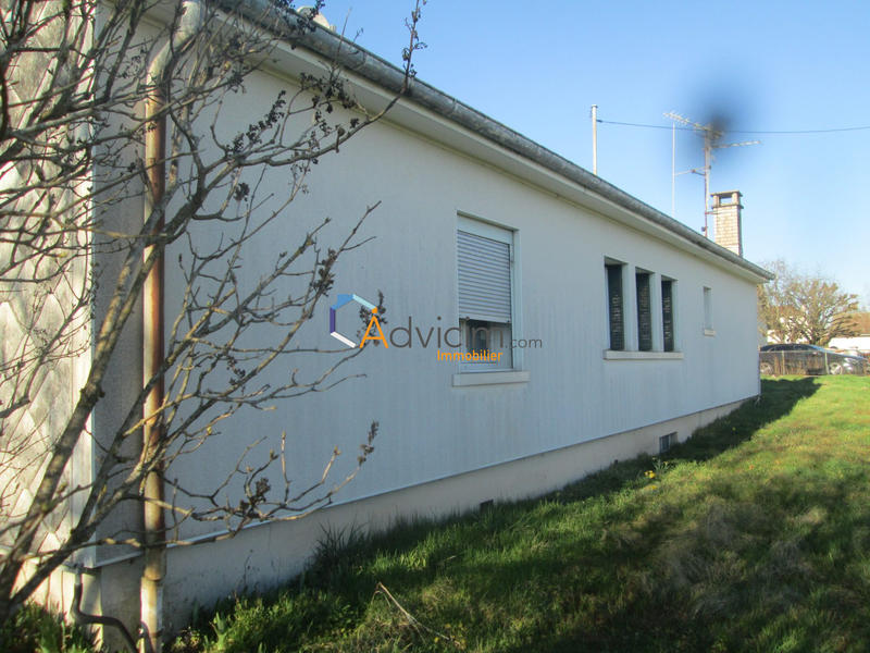 Maison traditionnelle - 85 m² - 4 pièces