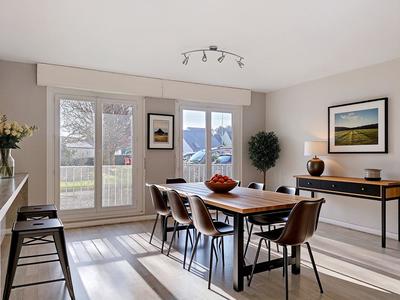 Appartement - 90 m² - 5 pièces