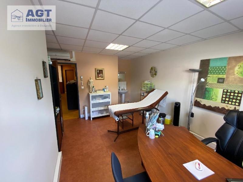 Local commercial - 149 m² - 6 pièces