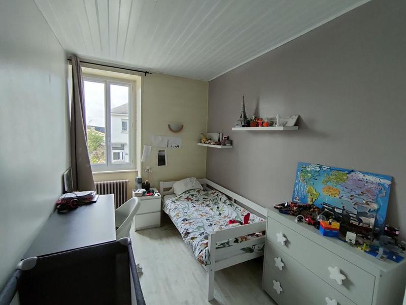 Maison - 183 m² - 7 pièces