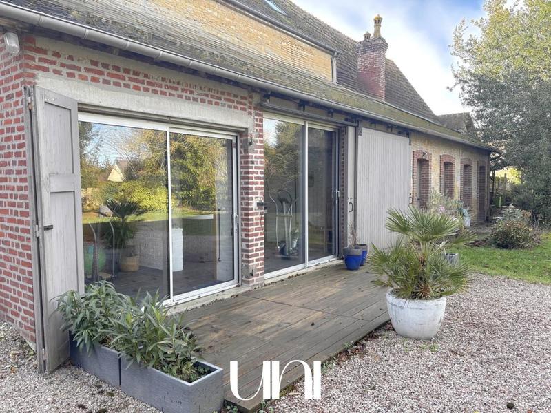 Maison - 450 m² - 16 pièces