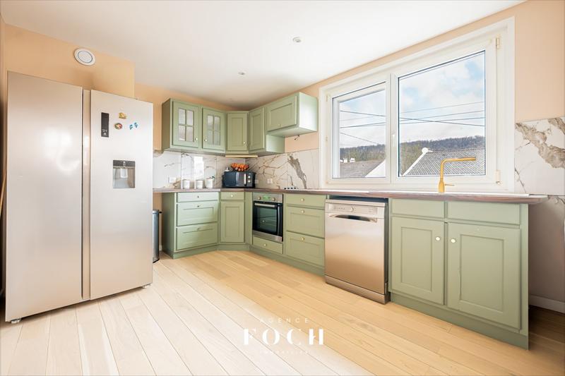 Maison - 140 m² - 5 pièces