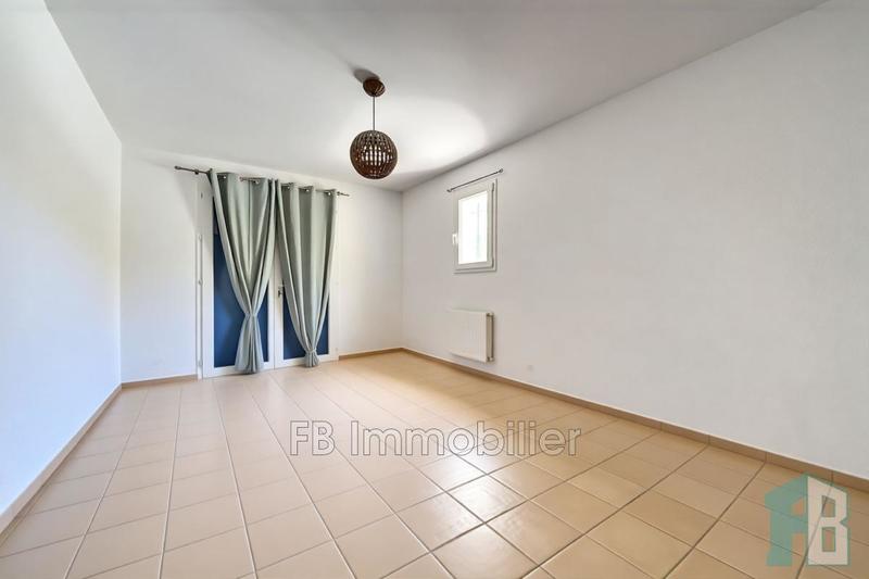 Villa - 145 m² - 5 pièces