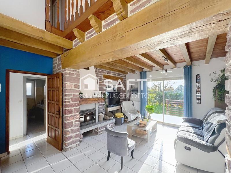 Maison - 137 m² - 5 pièces