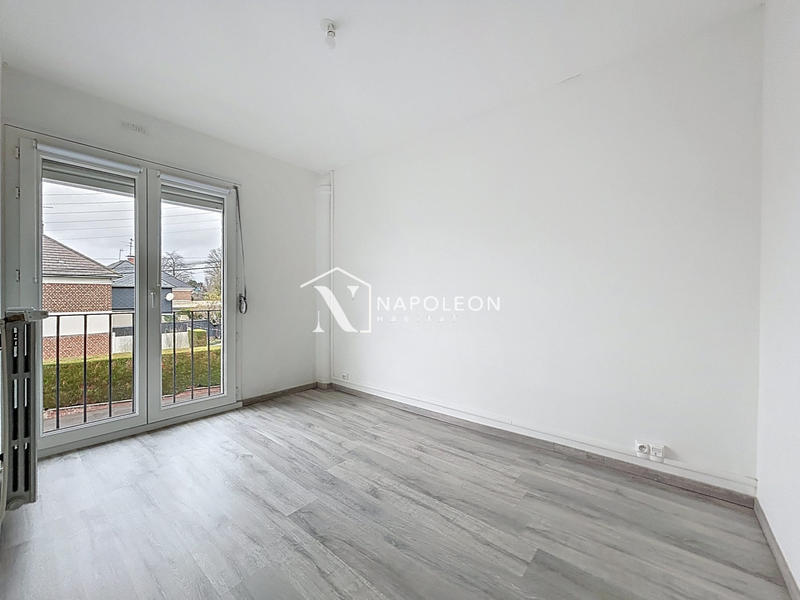 Maison - 93 m² - 4 pièces