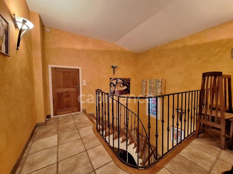 Maison - 192 m² - 7 pièces