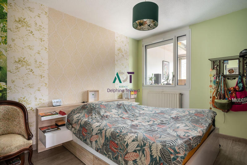 Appartement - 90 m² - 5 pièces