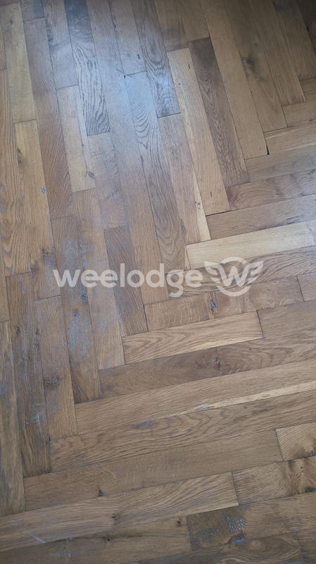 Maison - 140 m² - 9 pièces