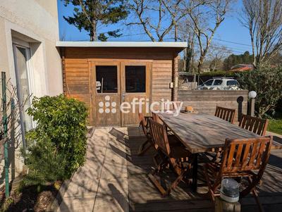 Maison - 140 m² - 5 pièces