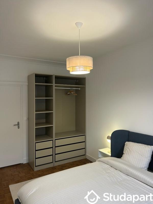 Chambre - 12 m² - 1 pièce