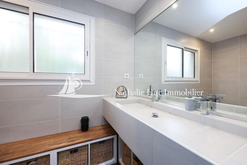 Villa - 140 m² - 5 pièces