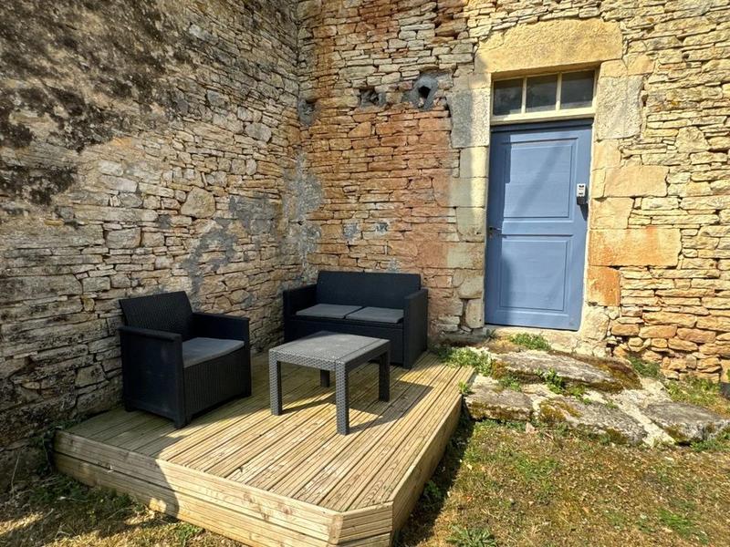 Maison - 280 m² - 9 pièces