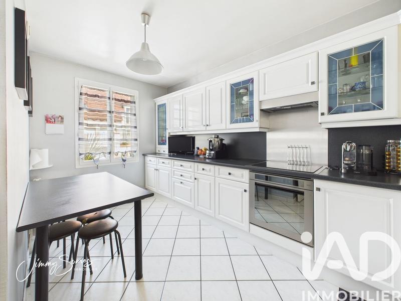 Maison - 120 m² - 6 pièces