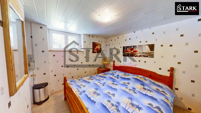 Maison - 145 m² - 8 pièces